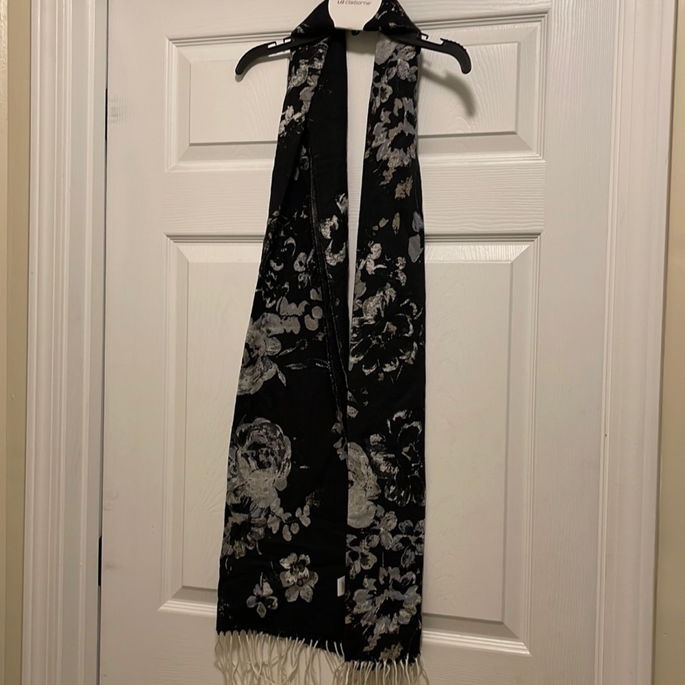 New Liz Claiborne black grey floral scarf